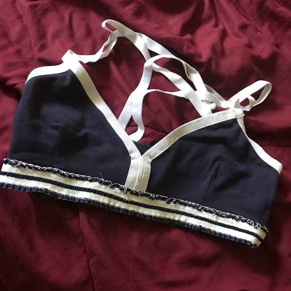 SOLD Bombshell Sportswear Cupcake Bra Blue Small - Picture 1 of 8